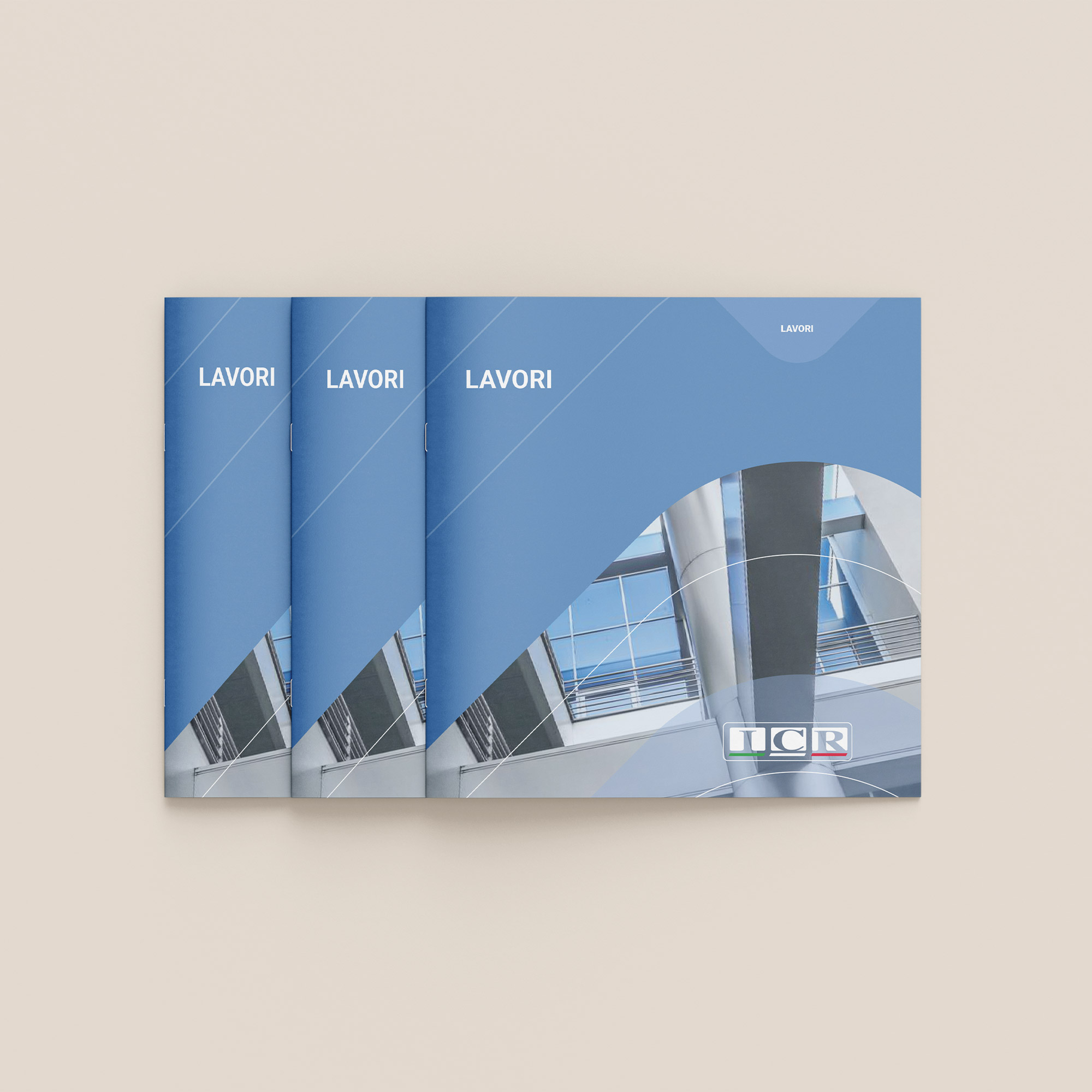 Free_Square_Brochure_Mockup_5