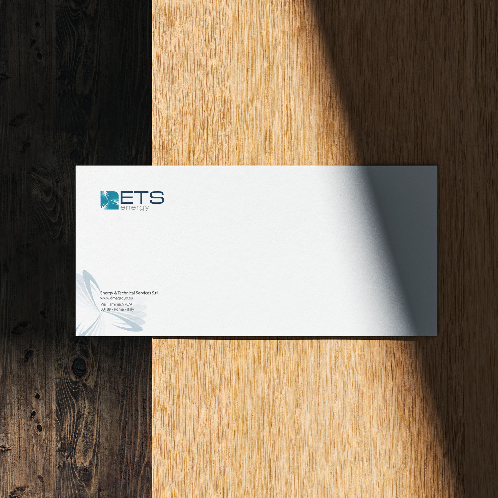 Free_Single_DL_Flyer_Mockup_2